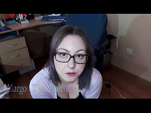 ❤️ Sexet pige med briller sutter Dildo dybt på kamera ️❌  Sex at da.assay-define-smartlink.ru ❌️❤